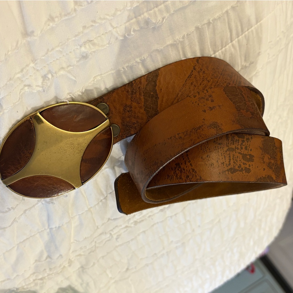 Brown Leather Belt by BRAVE LEATHER